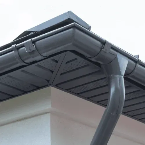 expertos en instalar tipos de canalones en Alicante